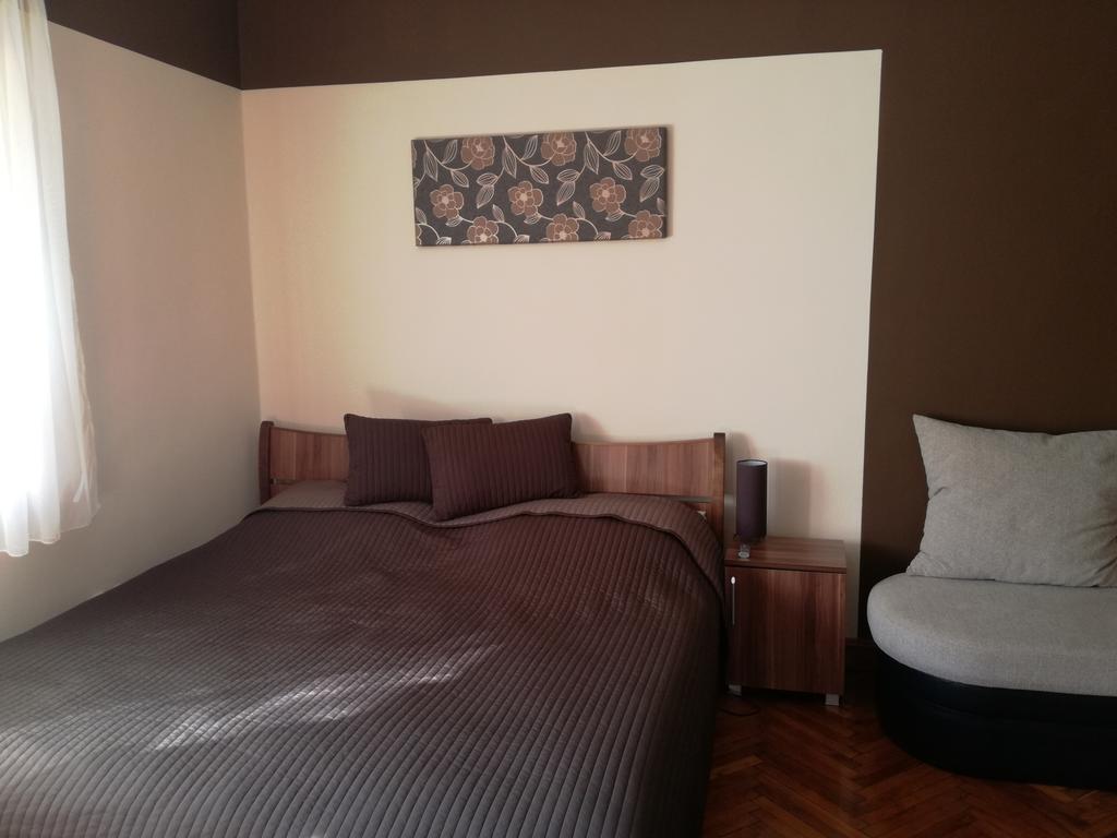 Stilus Apartman Apartment Szekszárd Екстериор снимка