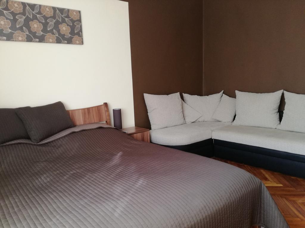 Stilus Apartman Apartment Szekszárd Екстериор снимка