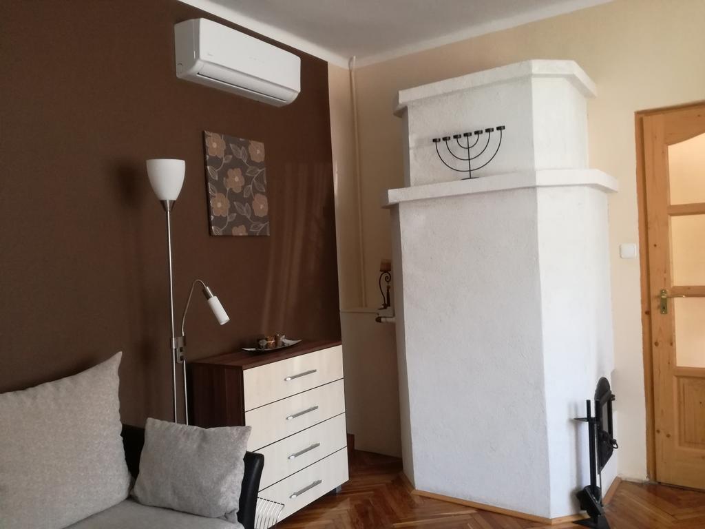 Stilus Apartman Apartment Szekszárd Екстериор снимка