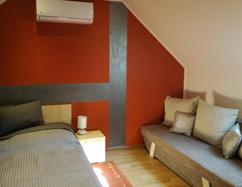 Stilus Apartman Apartment Szekszárd Екстериор снимка